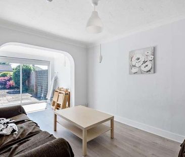 Feltham, West View, TW14 - Photo 2
