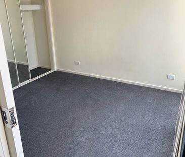 910/668 Bourke Street - Photo 4