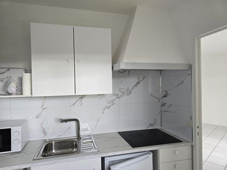 Studio meublé à Yerres avec balcon - Photo 5