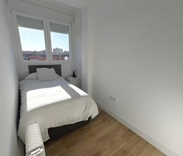 Calle de Faro, Madrid, Community of Madrid 28025 - Photo 2