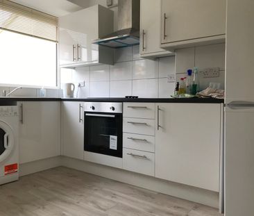 3 Bed Terraced House, Vernon Road, LE2 - Photo 6