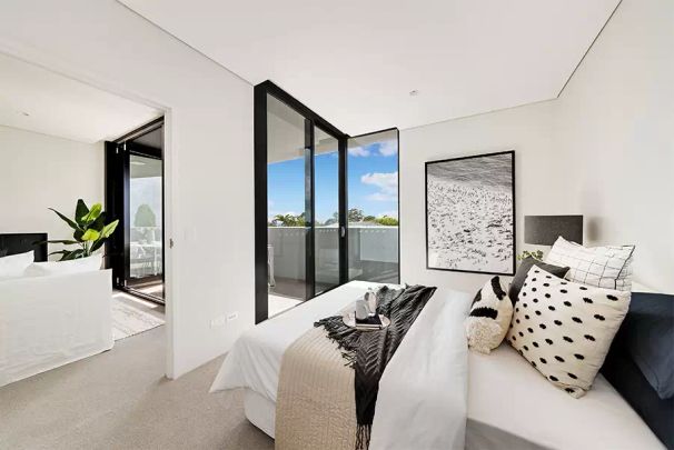 Apartment with 2 bedrooms, 2 bathrooms & parking for 1 car - Photo 1