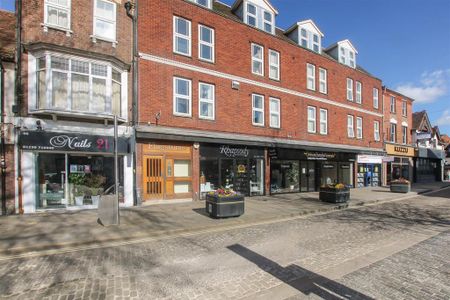 1 bedroom flat to rent - Photo 2