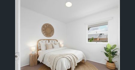 Ground Floor Flat With Private Courtyard - Photo 5