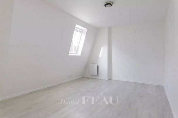 Location appartement, Paris 9ème (75009), 2 pièces, 58 m², ref 85339700 - Photo 1