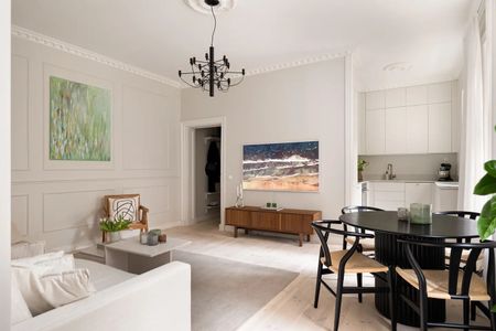 Birger Jarlsgatan, Stockholm - Photo 2