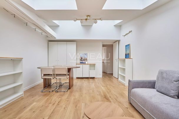 Paris 9e Trinité 3 pièces Meublé refait à neuf - Photo 1