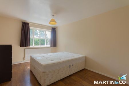 2 bedroom maisonette to rent - Photo 3