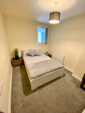 Room in a Shared Flat, Ursula Gould Way, E14 - Photo 3
