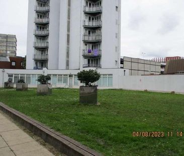 Sanford Street, Town Centre, Swindon, SN1 - Photo 2