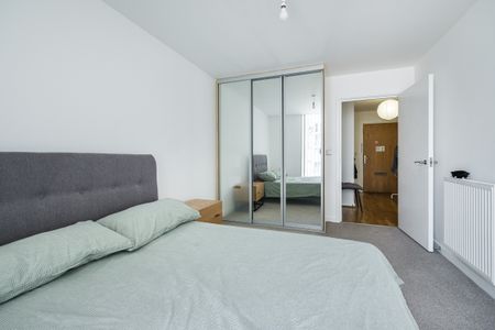 1 bedroom flat to rent - Photo 2