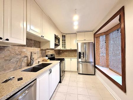 For Lease - 68 Rockport Crescent Unit# MAIN, Richmond Hill, Ontario - Photo 3