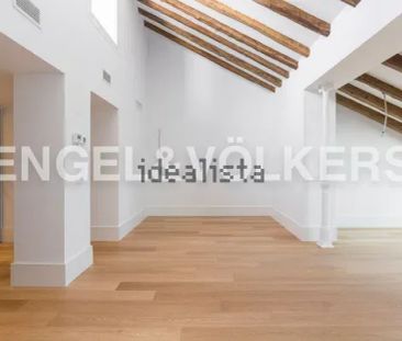 Alquiler de ático en Calle de Génova - Photo 6