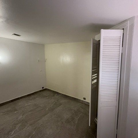 T2 - Photo 1