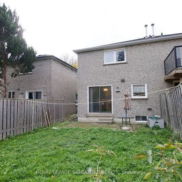 For Lease - 5125 Salishan Circle, Mississauga, Ontario - Photo 1