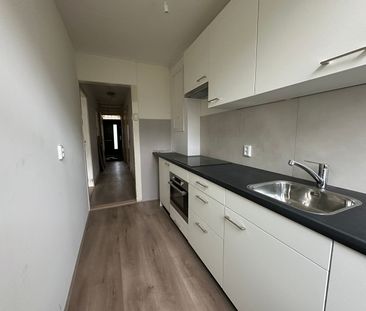 Appartement te huur: Deimanstraat 360 2522 BV Den Haag - Photo 2