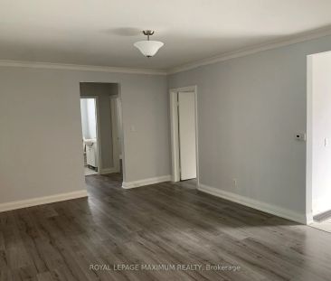 Property For Lease | N9367033 - Photo 5