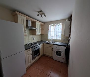2 bedroom flat to rent - Photo 6