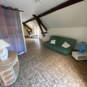 Location Appartement 1 pièce 44m² - Photo 3