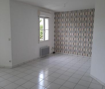 Location Appartement 3 pièces 87m² CHAMBRAY LES TOURS 37170 - Photo 2