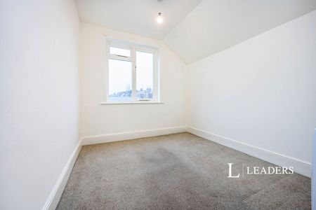 3 bedroom house to rent Jubilee Terrace, Stony Stratford, Milton Keynes, MK11 - Photo 5