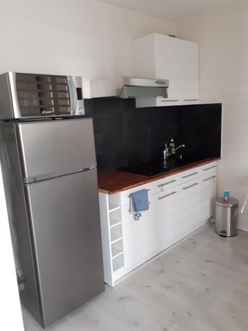 Location Appartement 1 pièce Meublé 28m² LA TESTE DE BUCH 33260 - Photo 4