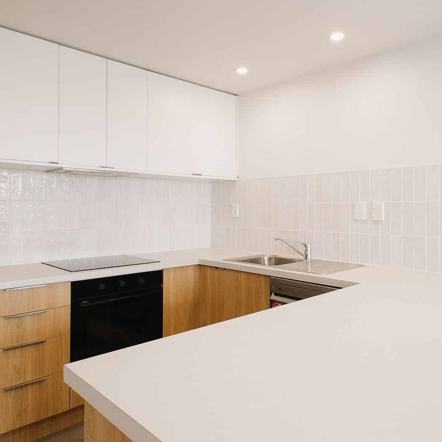 3/1 Coutts Street, Kilbirnie - Photo 1