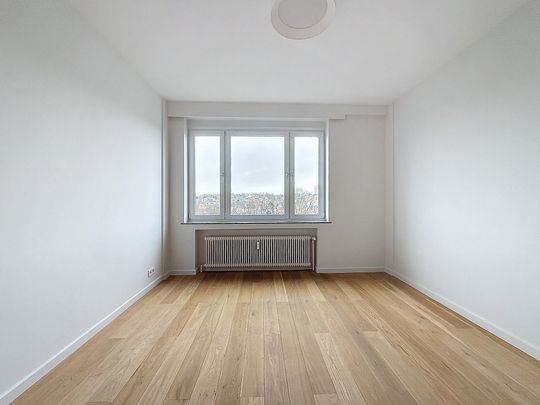 Flat - for rent - Photo 1