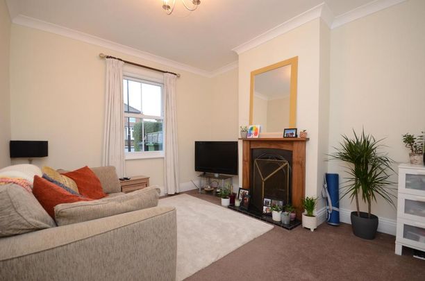 1 bedroom semi-detached house to rent - Photo 1