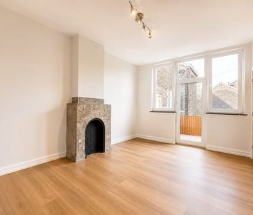 Appartement te huur - foto 2