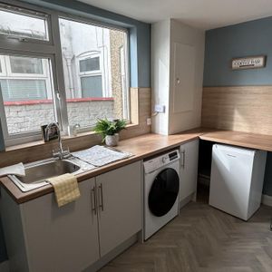 1 bedroom terraced house to rent - Photo 3