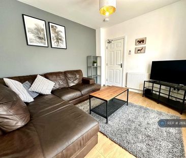 5 bedroom terraced house to rent - Photo 2