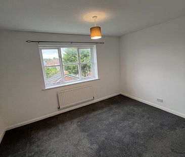 Two Bedroom Town House to Rent in Bolton - Photo 1