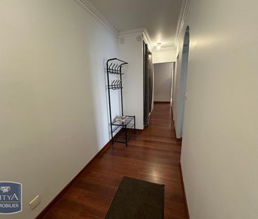 Location Appartement 4 pièces 77m² TRAPPES 78190 - Photo 6