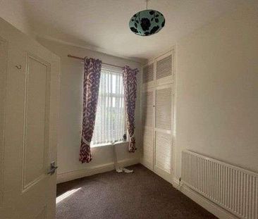 Holker Street, Barrow-in-furness, Cumbria, LA14 - Photo 4