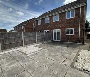 3 bedroom property to rent in Liverpool - Photo 1