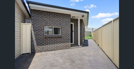 Modern Living - Photo 2