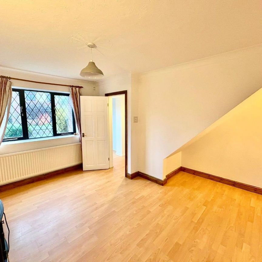 2 bedroom House To Let - Photo 1