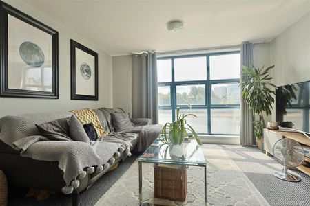 2 bedroom Apartment to rent in Mariners Wharf, Quayside, Newcastle Upon Tyne - Photo 4