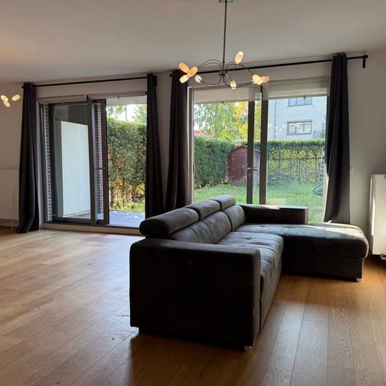 Appartement te huur - Photo 1