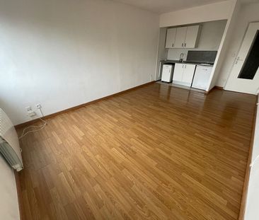 Location Appartement 1 pièce 33m² LILLE 59000 - Photo 1