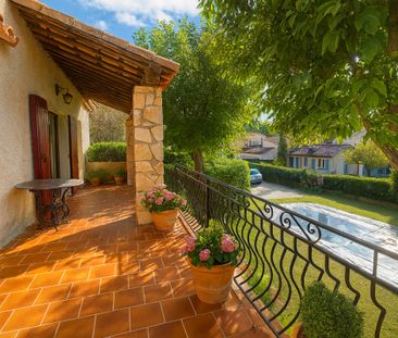 LUYNES CENTRE VILLAGE MAISON 200M² PISCINE PROX IBS - Photo 5