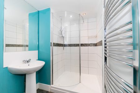 Clarkson View, Hyde Park, Leeds - Photo 3