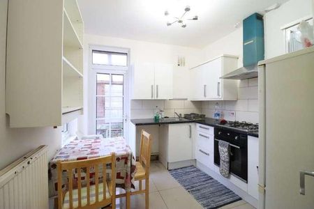 Hillside Drive, Edgware, Middlesex, HA8 - Photo 4