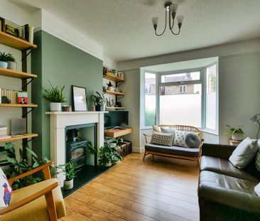 3 bedroom terraced house to rent - Photo 1