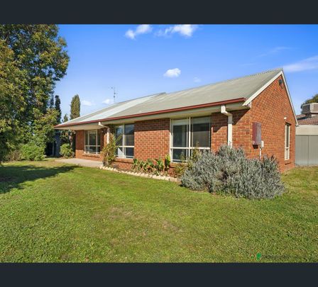 38 Sutton Road, Shepparton, Vic 3630 - Photo 1