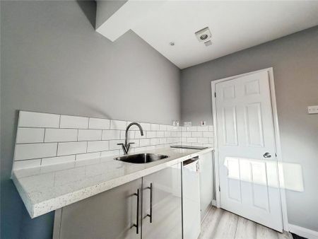 1 bedroom flat to rent - Photo 3