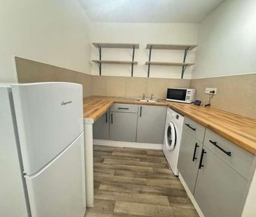 Bed Student Flat // Jul, LN2 - Photo 5