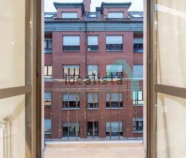 Alquiler de piso en Calle Santa Ana - Photo 2