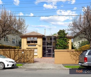9/39 Byron Street, Elwood, Vic 3184 - Photo 5